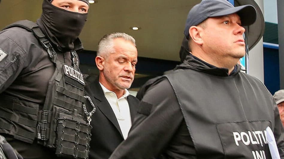 Олигарх Владимир Плахотнюк приговорен к 19 годам колонии