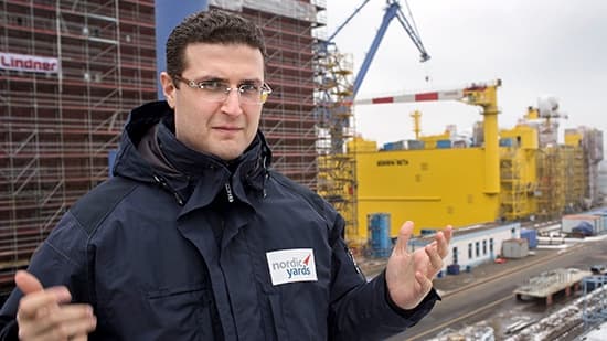 Неудачно пристроил средства шефа